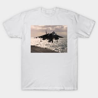 Harrier landing T-Shirt